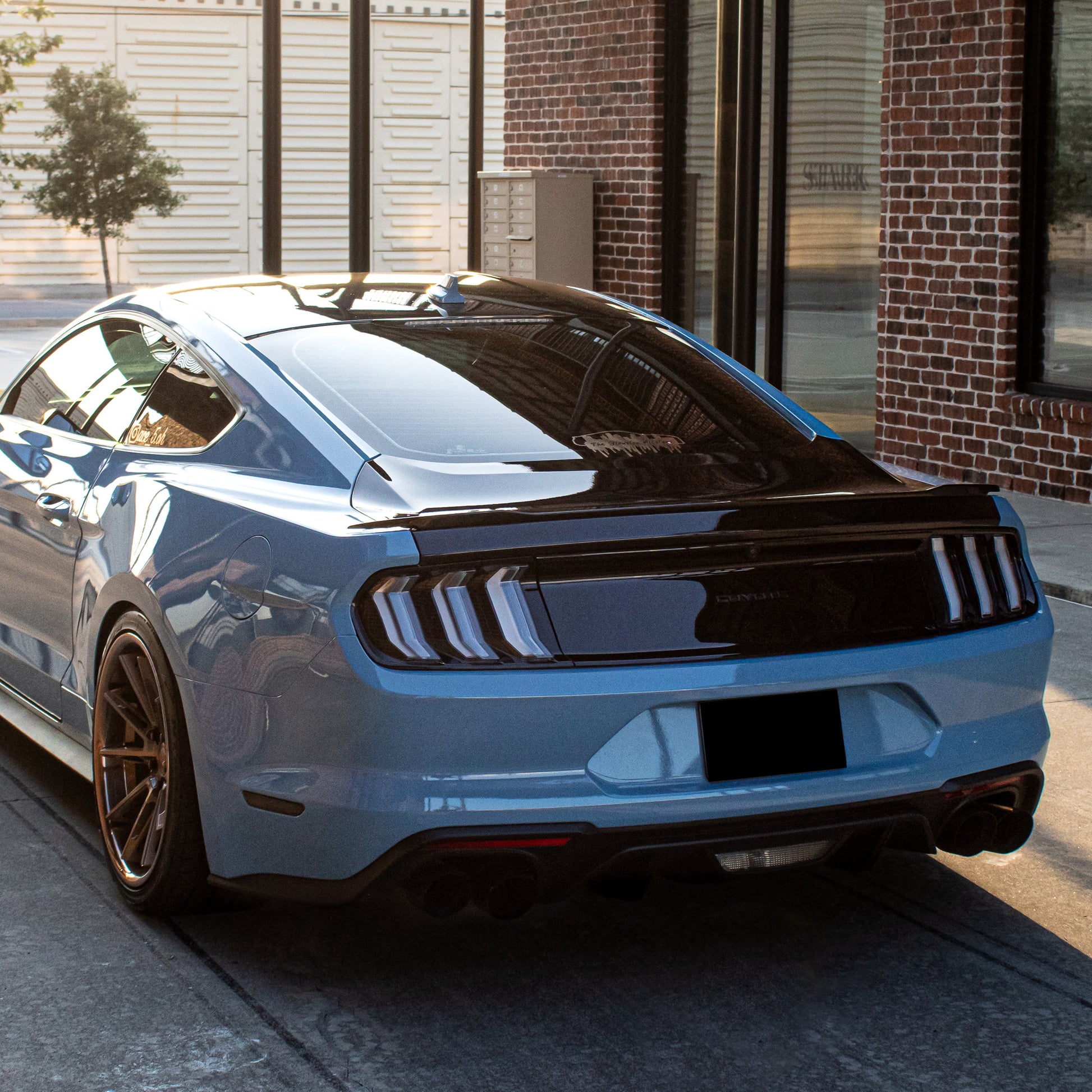 Gloss Black - Image 3